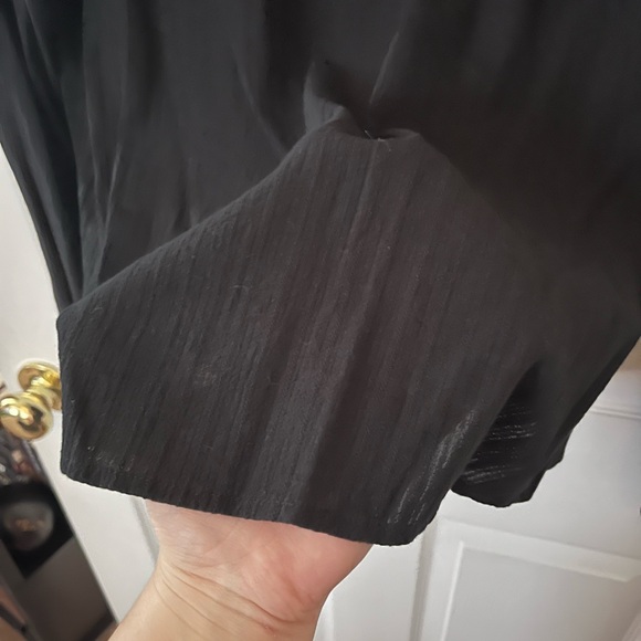 Universal Thread Black Blouse - Picture 5 of 6